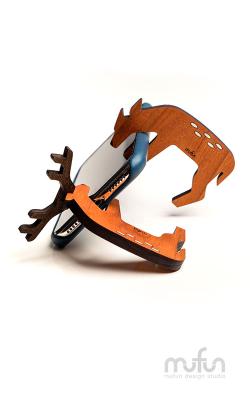 Phubber Phone Stand-Sika Deer<br>低頭族櫻桃木手機架-梅花鹿:圖片 2
